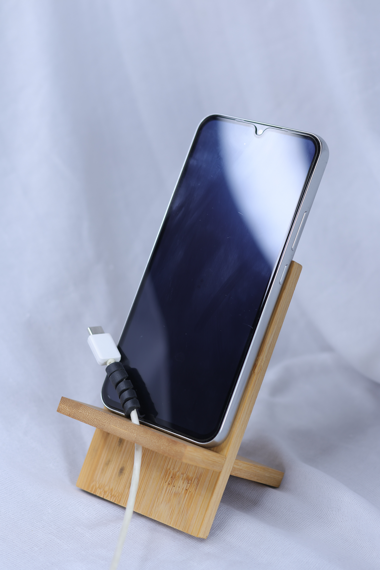 BAMBOO PHONE HOLDER CUM PLANTABLE CALENDAR