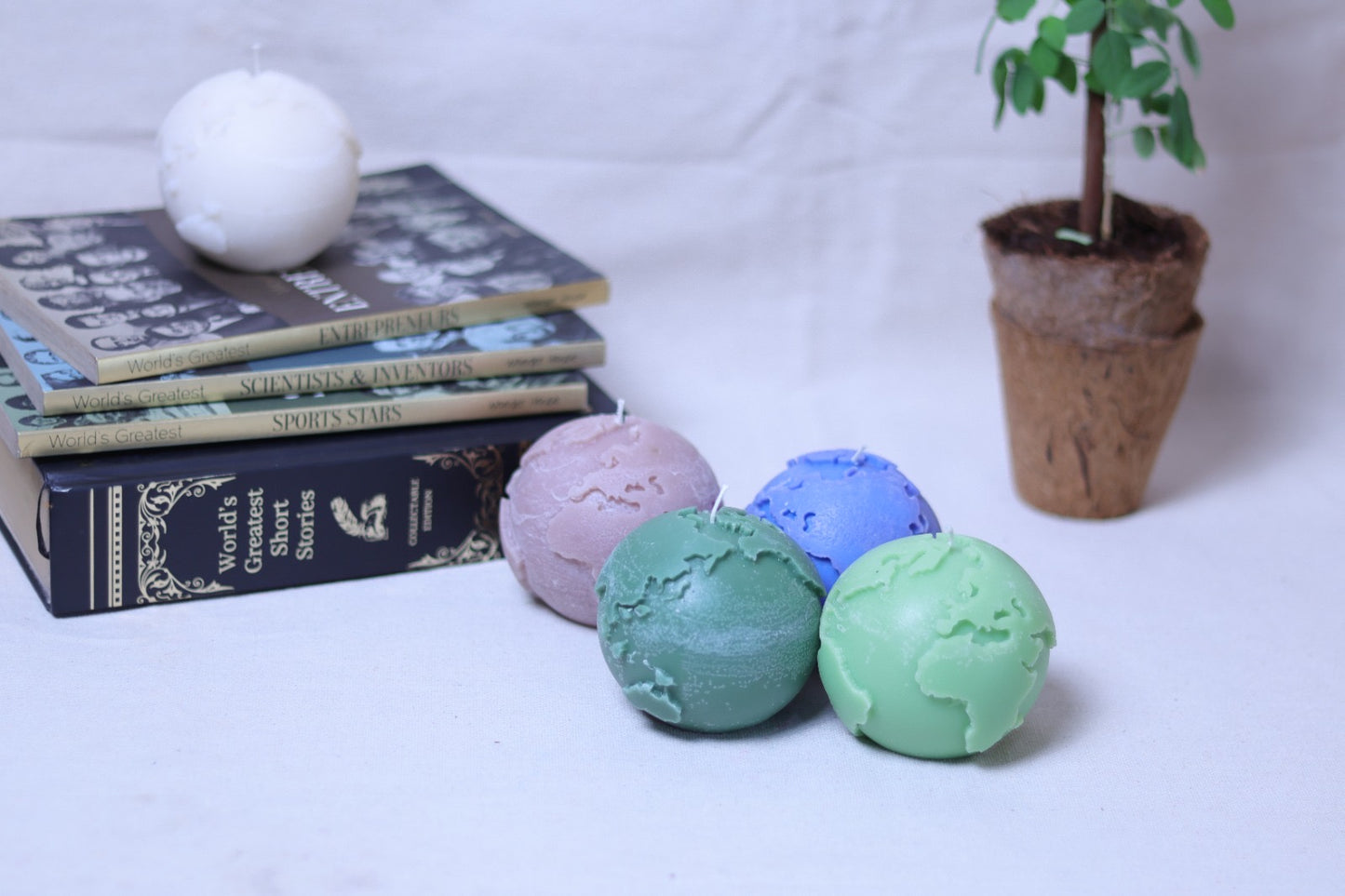 Globe Candle